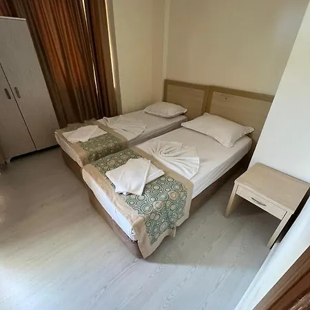 Papaya A-4 B&B Side